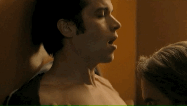Murray Bartlett’s New Gay Sex Scene in Welcome To Chippendales